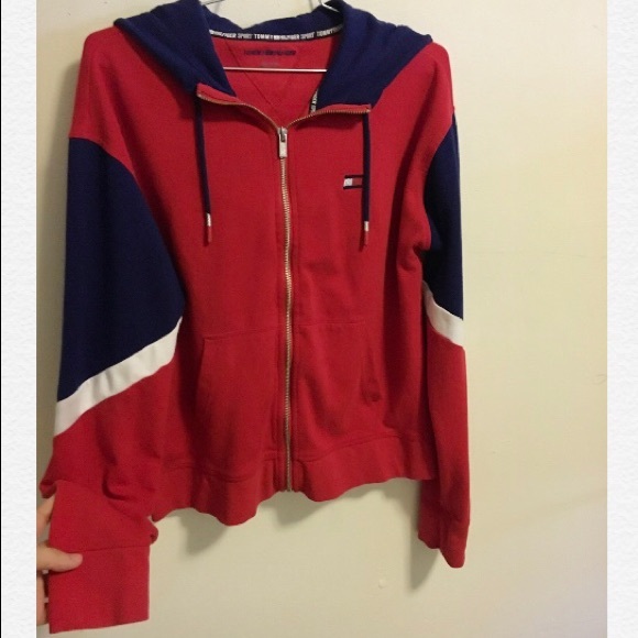 Tommy Hilfiger red sweater - Picture 1 of 2
